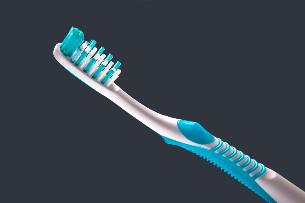 02 choosing the right toothbrush